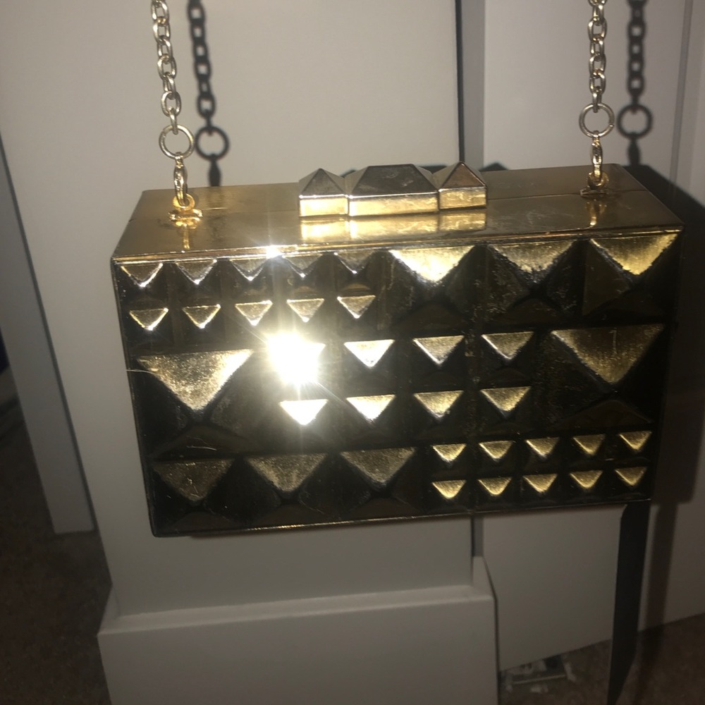 Cute worn gold box bag, but still looks great.